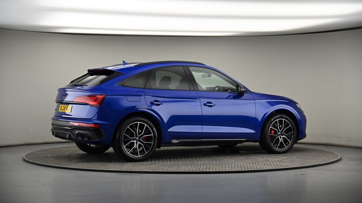 More views of Audi SQ5