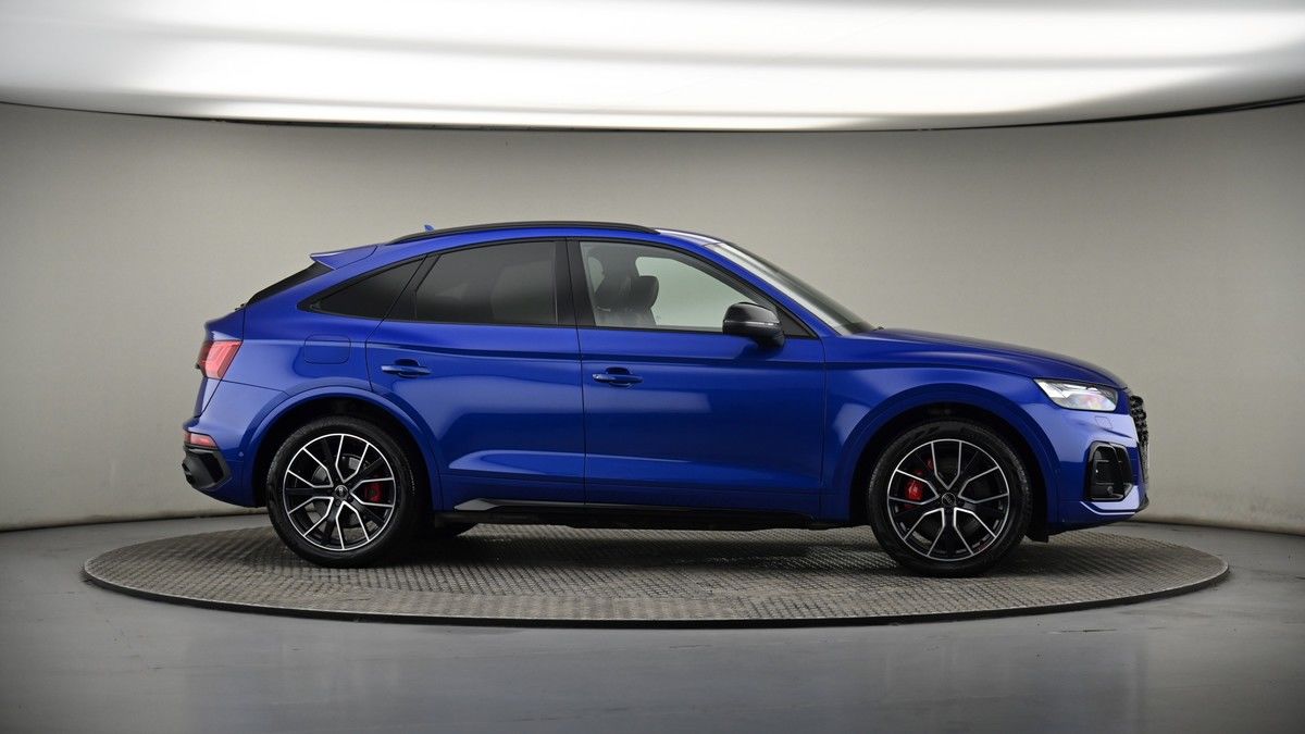More views of Audi SQ5