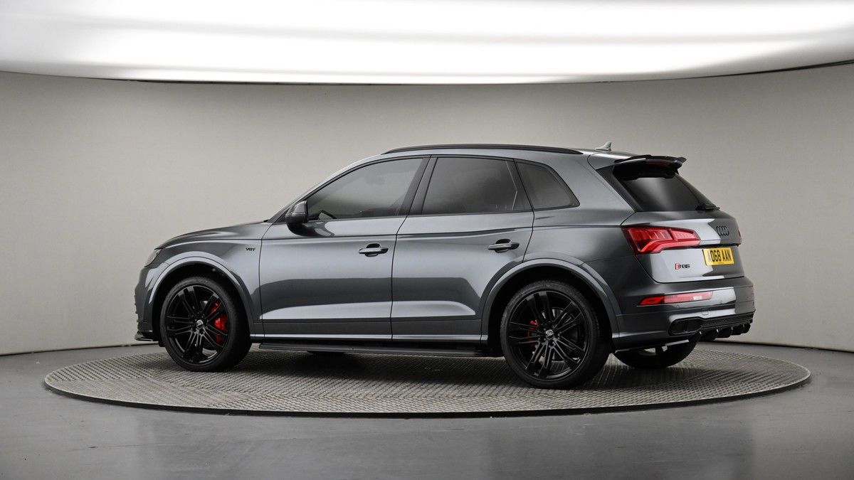 More views of Audi SQ5