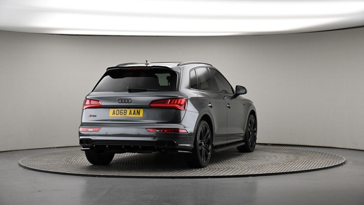 More views of Audi SQ5