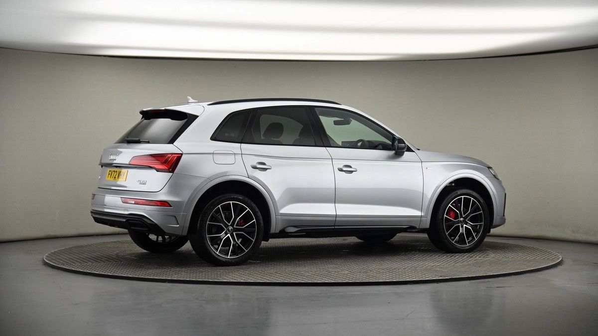 More views of Audi Q5