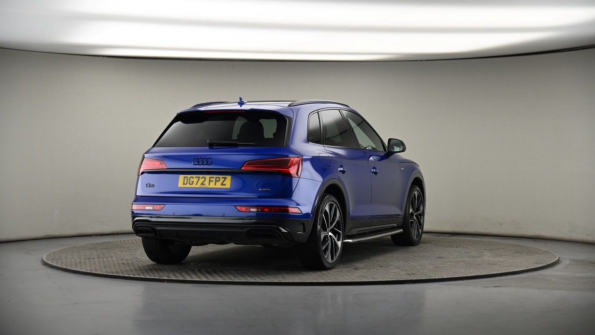 More views of Audi Q5