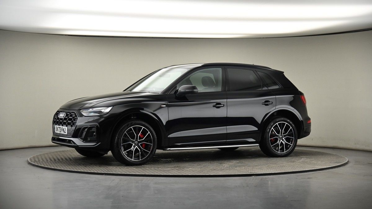 More views of Audi Q5