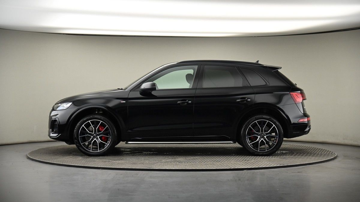 Audi Q5 Image 18