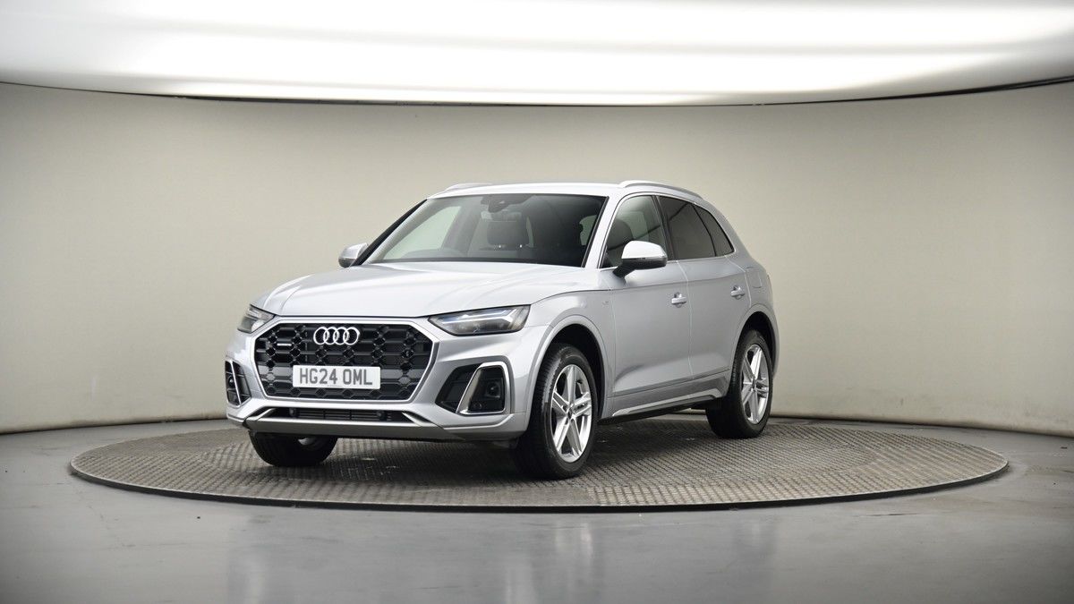 More views of Audi Q5