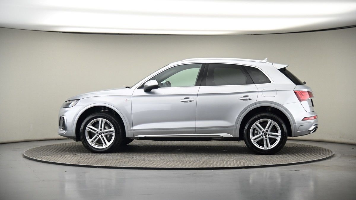 Audi Q5 Image 19