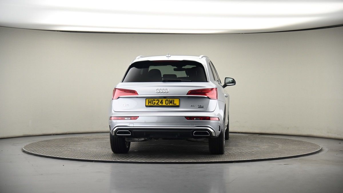 Audi Q5 Image 17