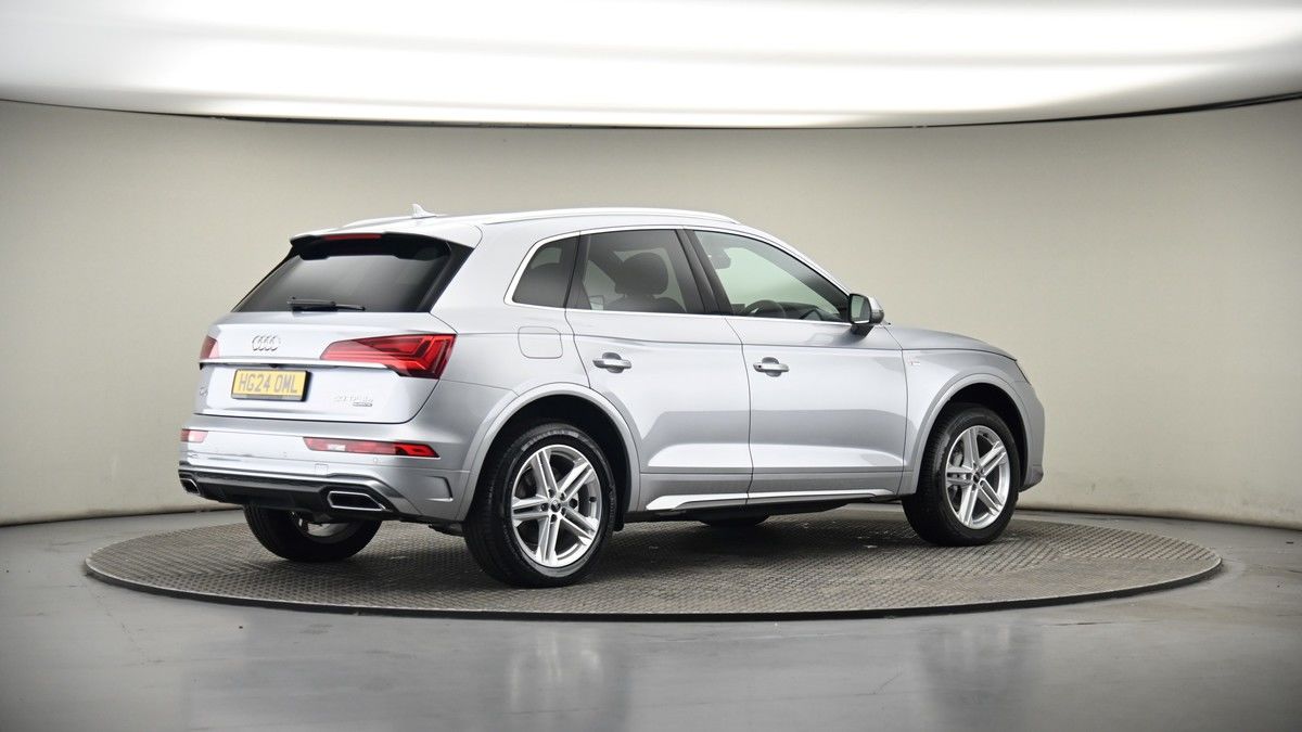 Audi Q5 Image 7