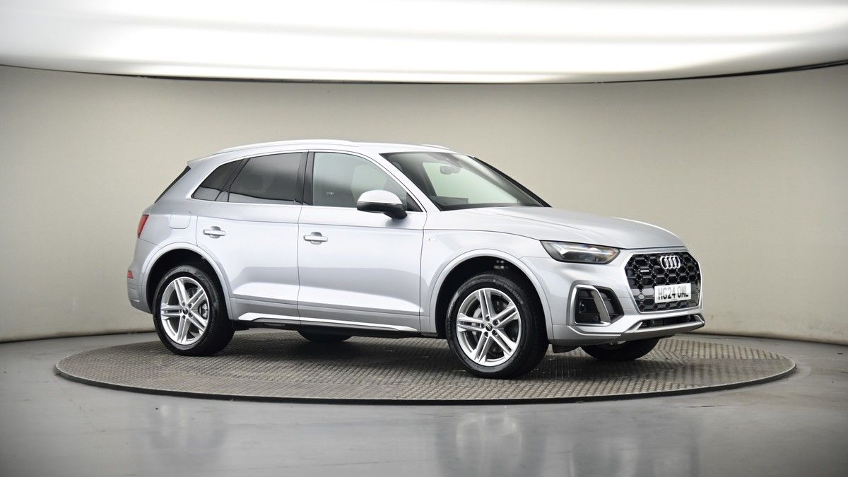 Audi Q5 Image 6