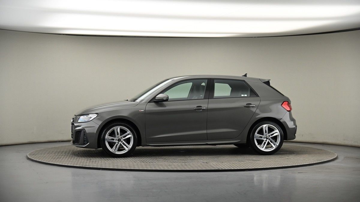 More views of Audi A1