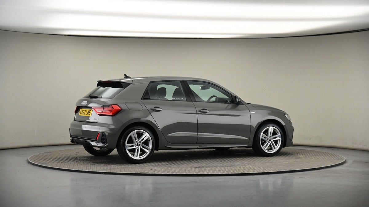 More views of Audi A1