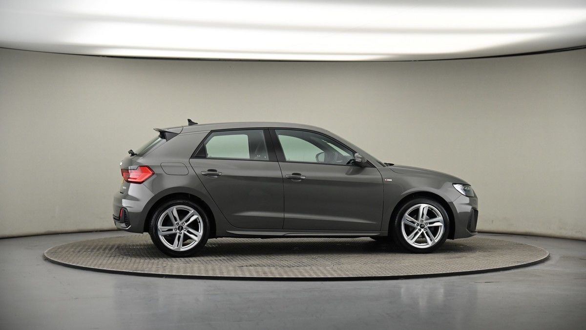 More views of Audi A1