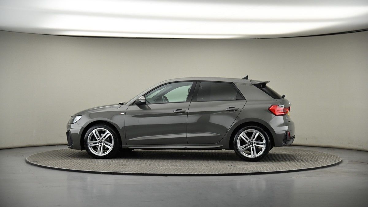 More views of Audi A1