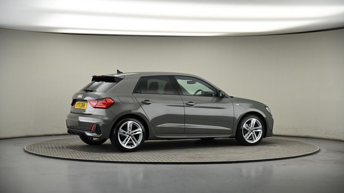 More views of Audi A1