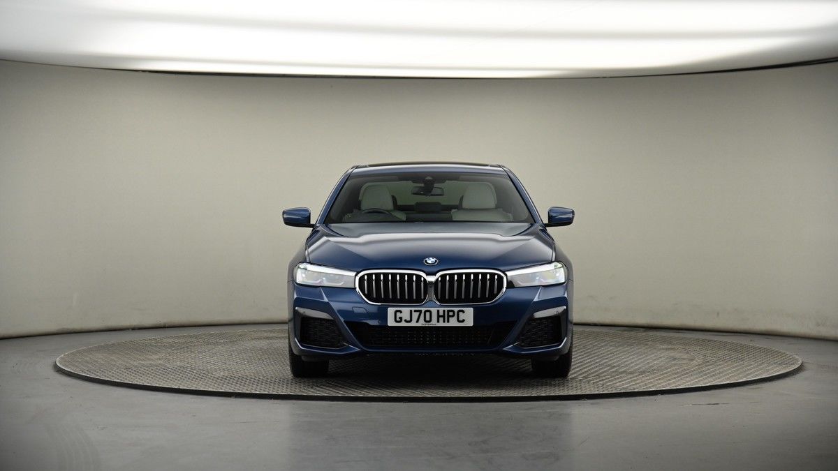 BMW 5 Series Image 18