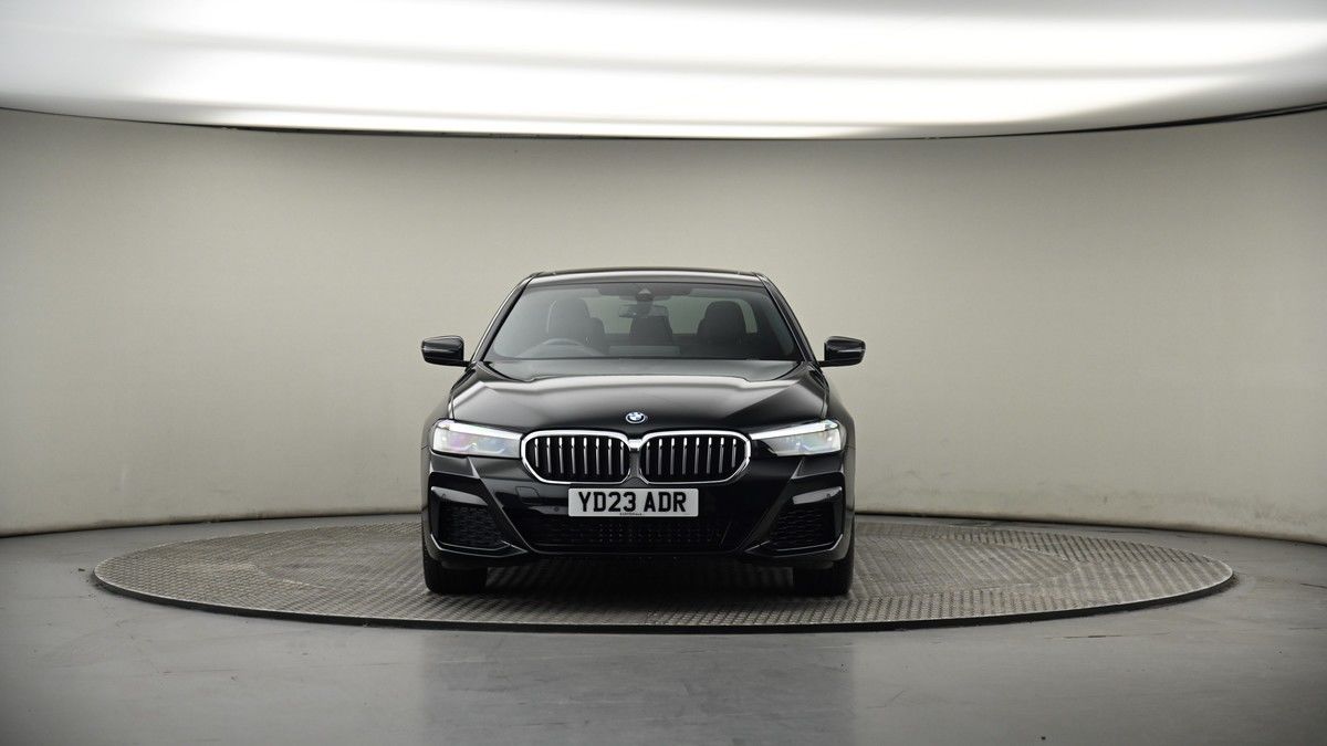 BMW 5 Series Image 18