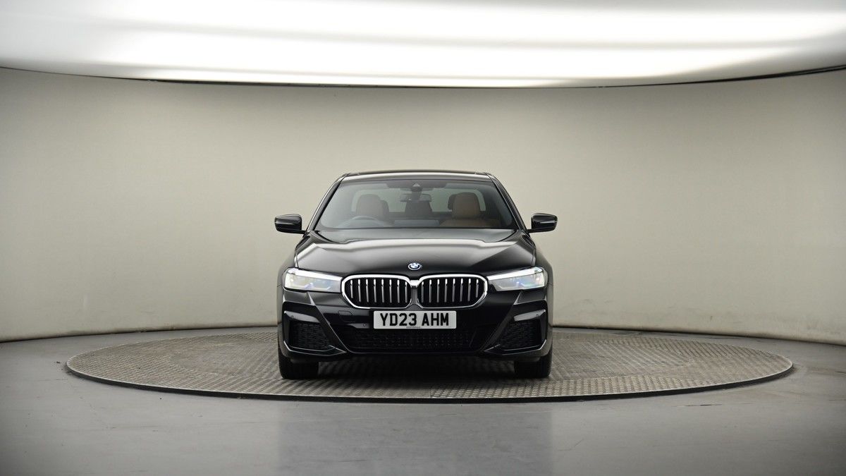 BMW 5 Series Image 18