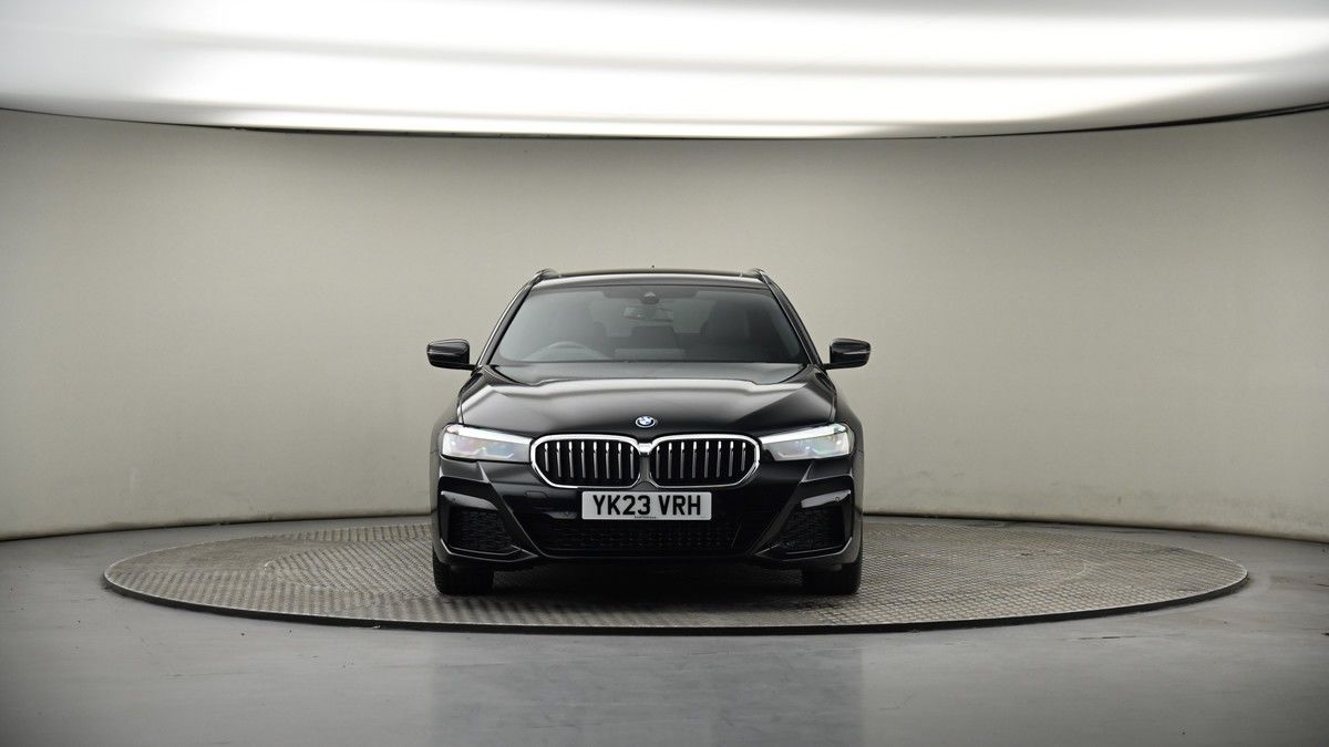BMW 5 Series Image 18