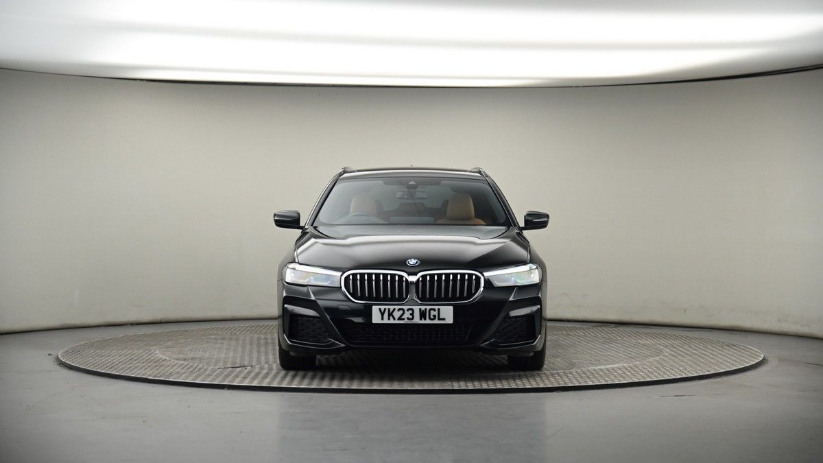 BMW 5 Series Image 18