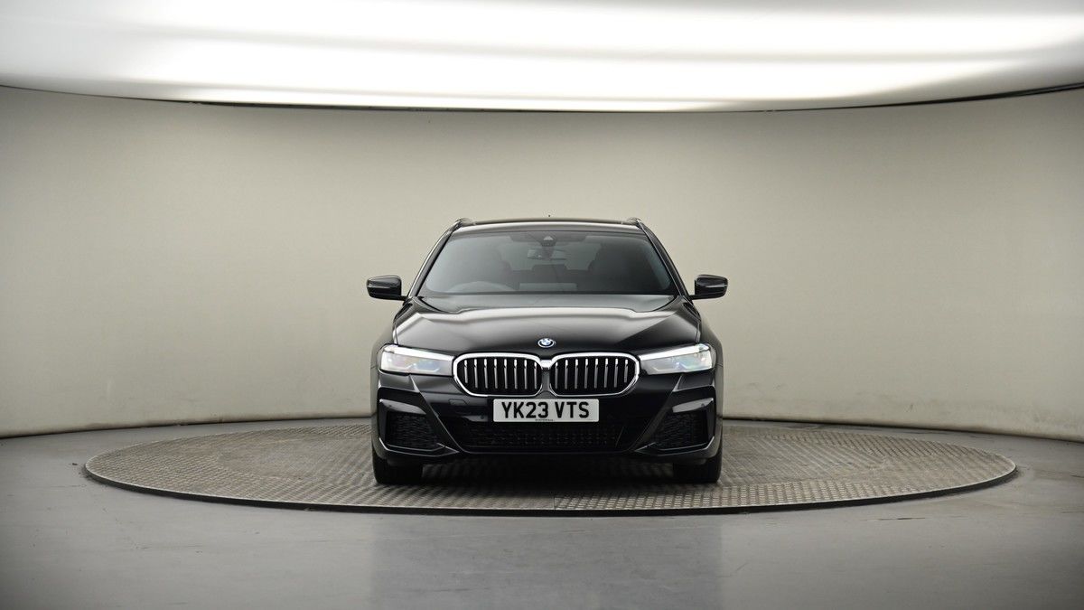 BMW 5 Series Image 18