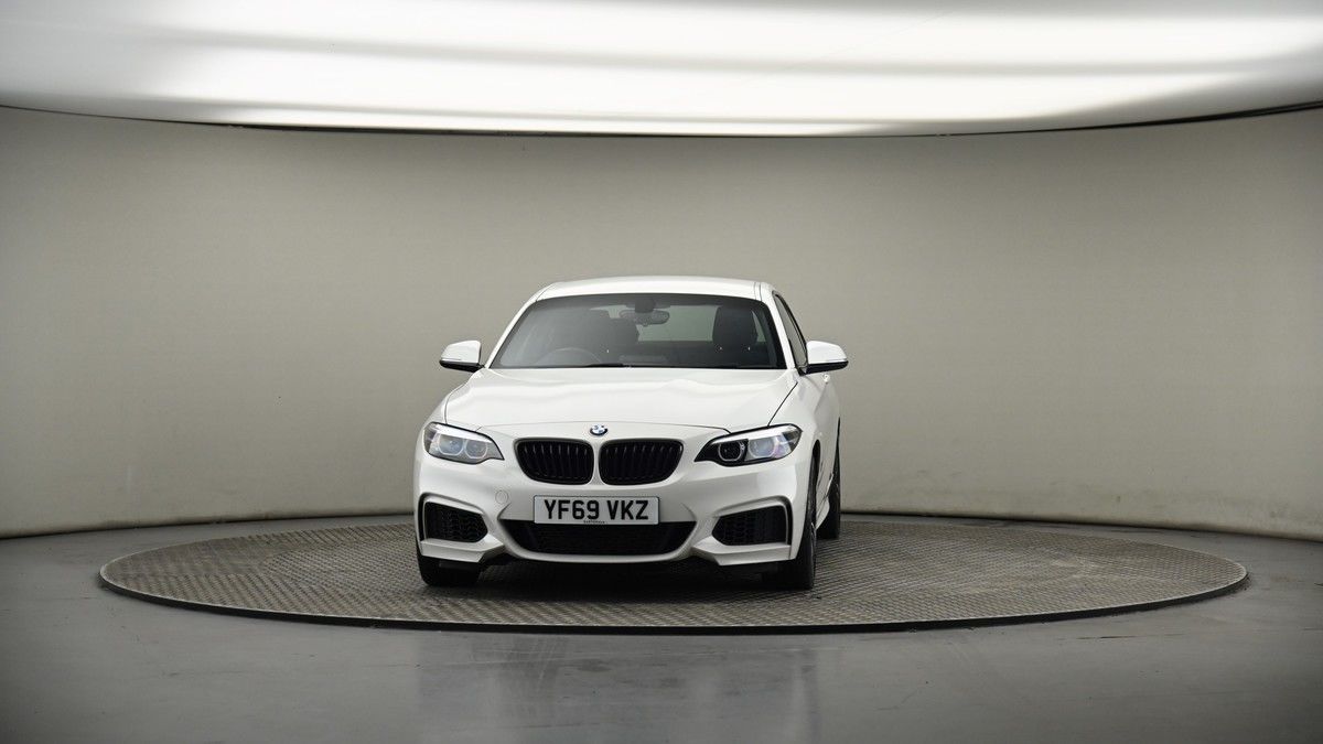 BMW 2 Series Image 17