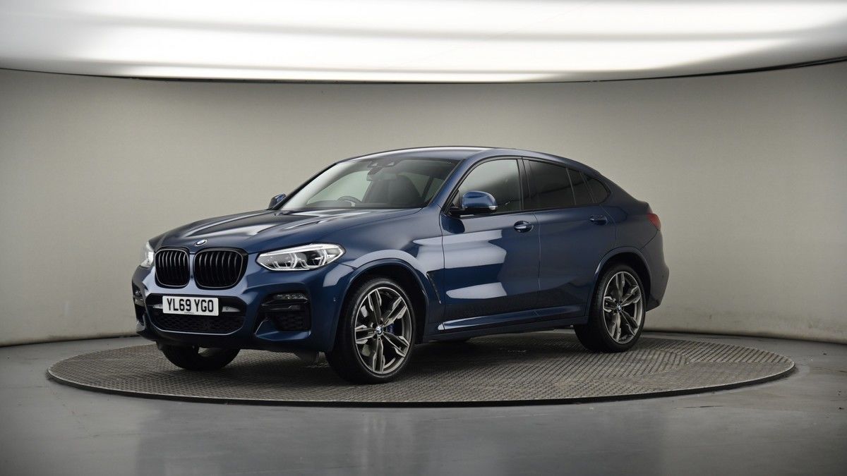 More views of BMW X4