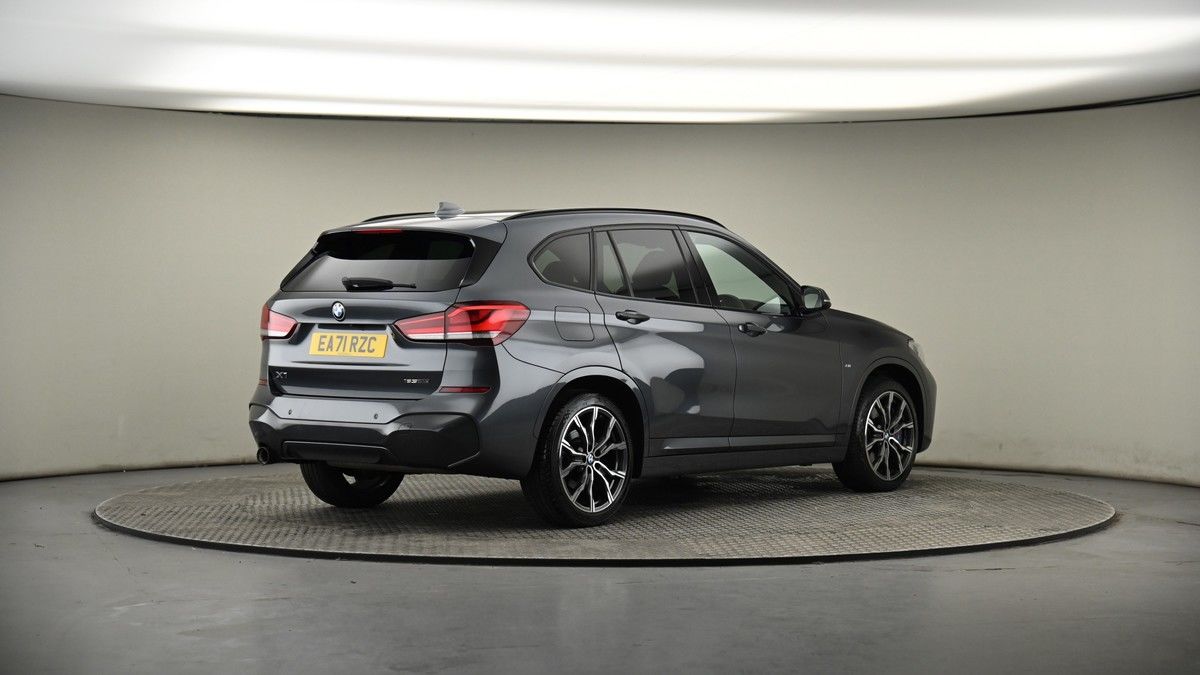 BMW X1 Image 6
