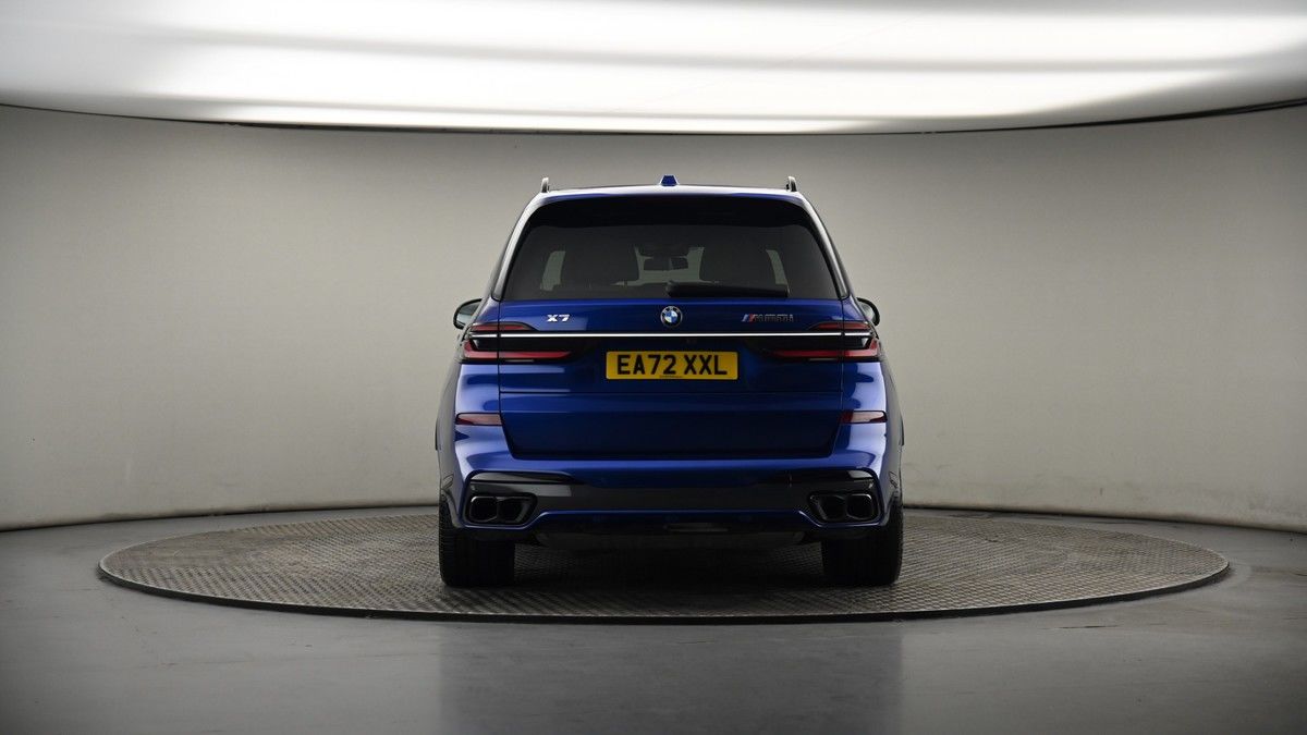 BMW X7 Image 17