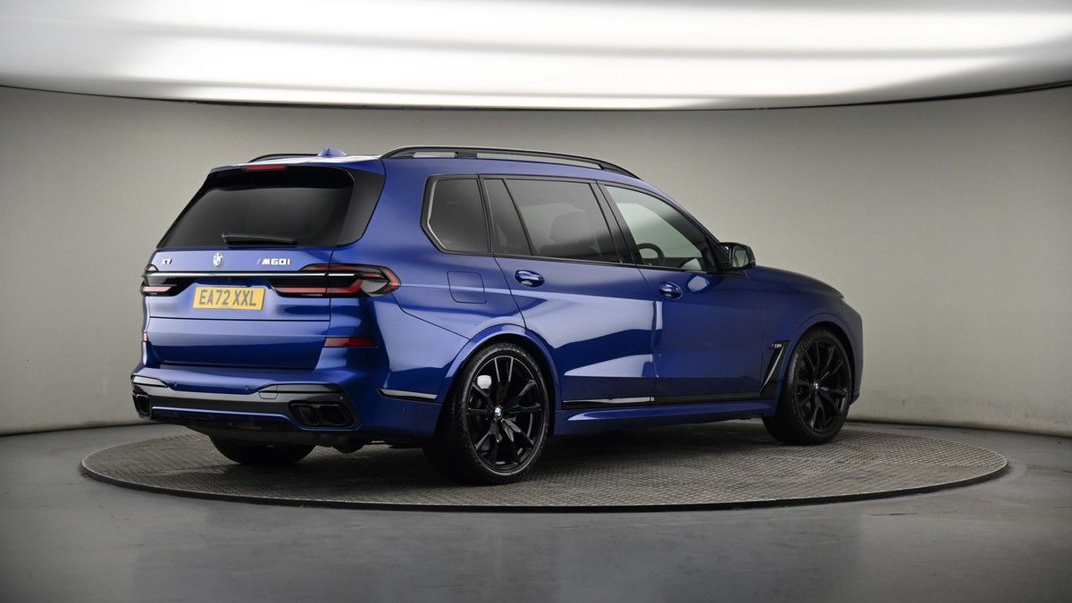 BMW X7 Image 7