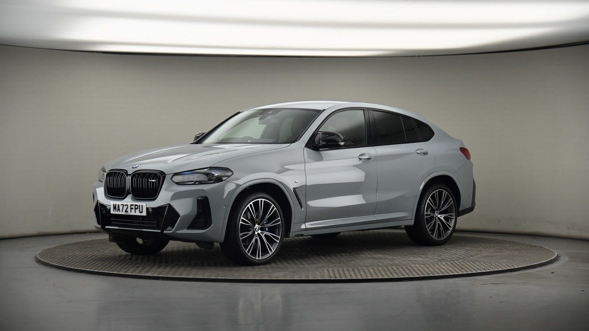 More views of BMW X4