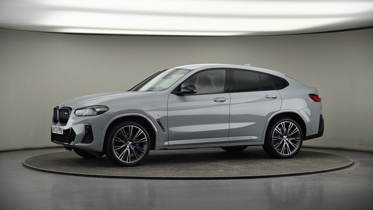 More views of BMW X4