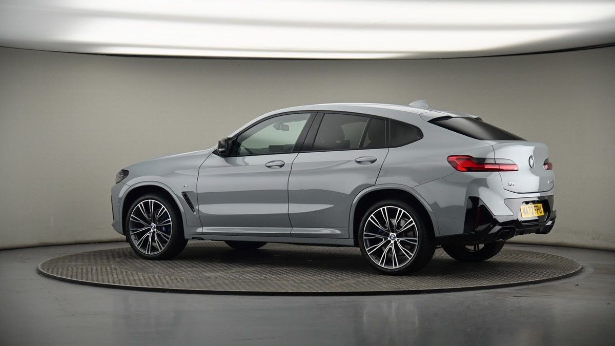 More views of BMW X4