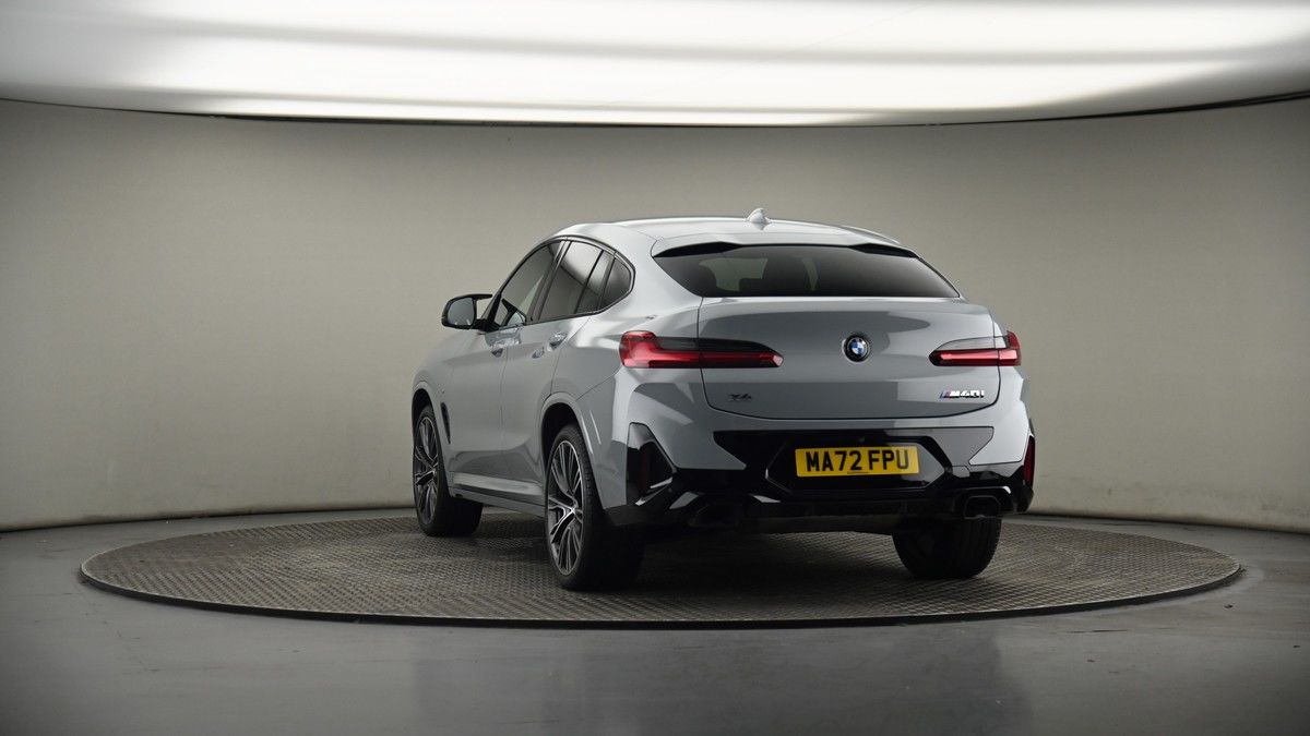 More views of BMW X4