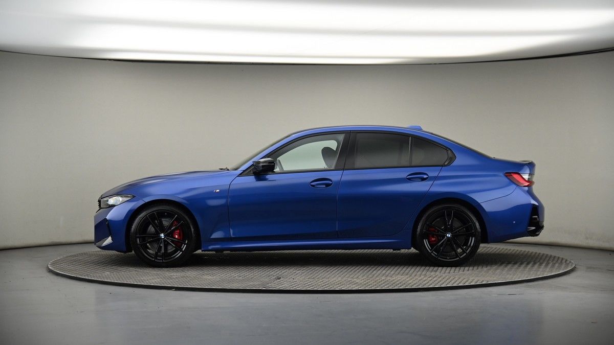 BMW 3 Series Image 18