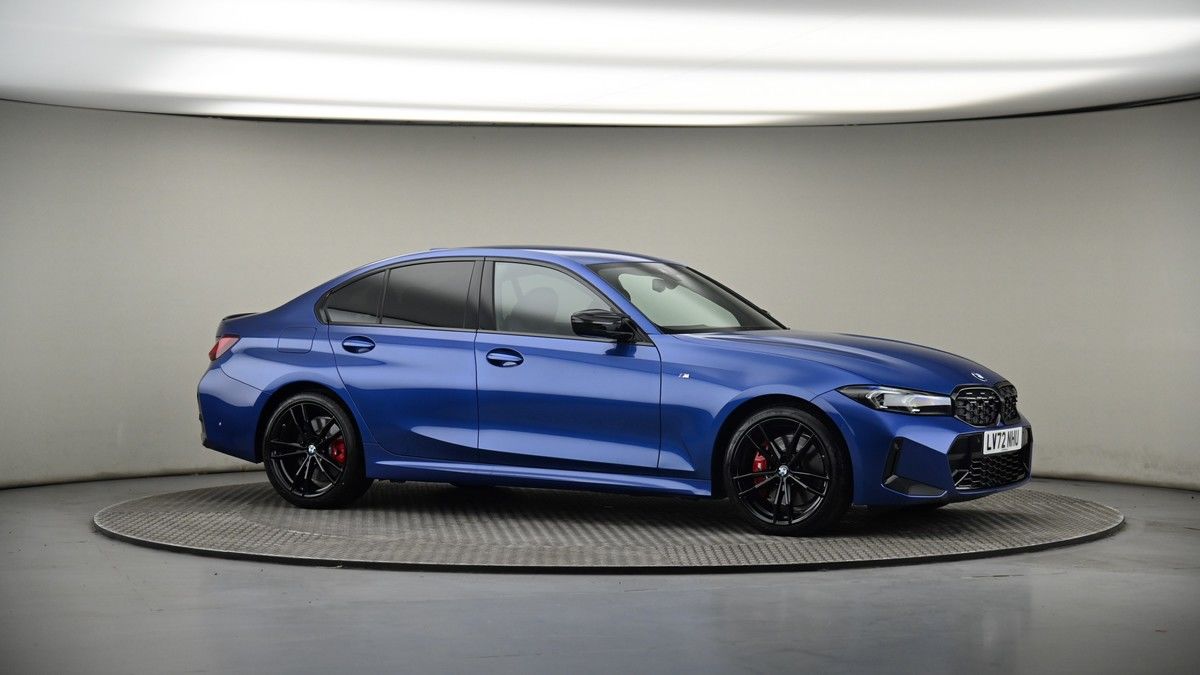 BMW 3 Series Image 5