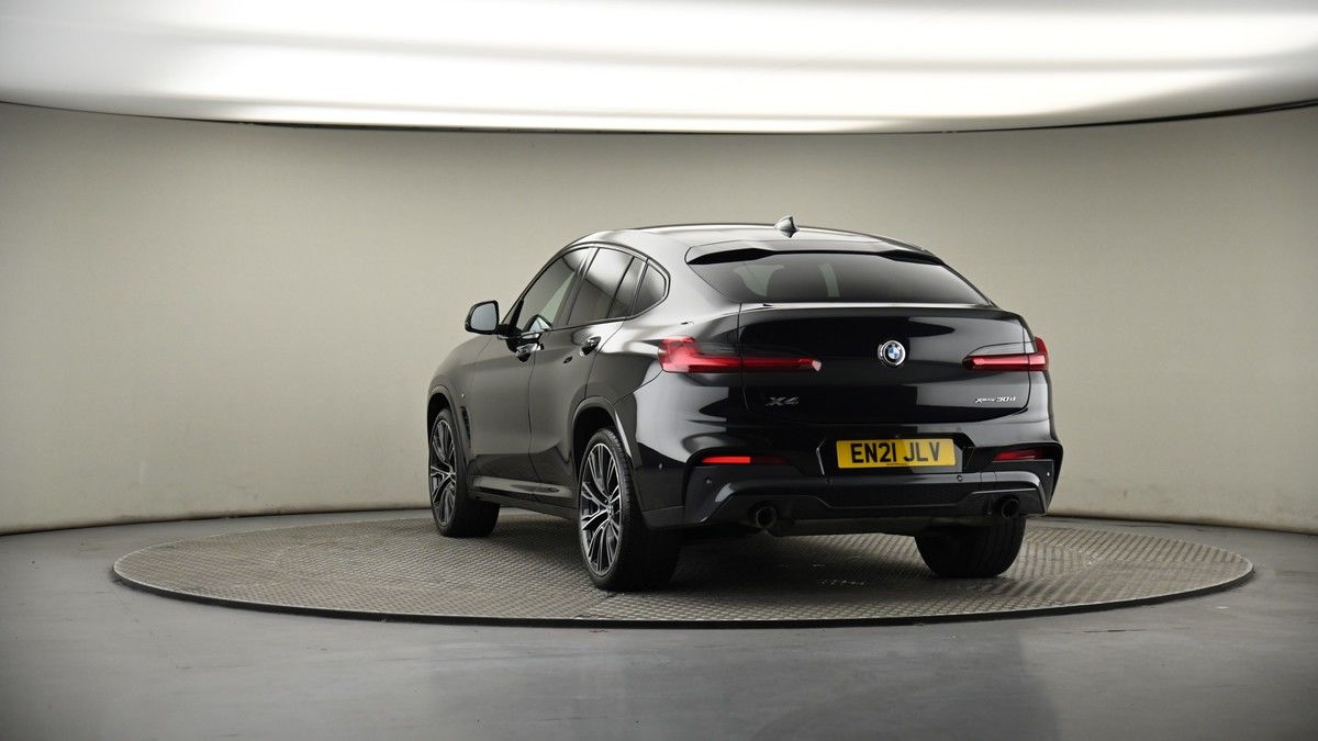 More views of BMW X4