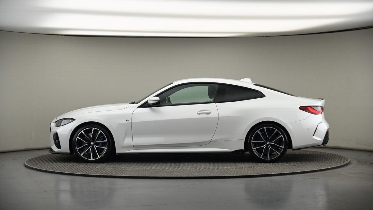 BMW 4 Series Image 19
