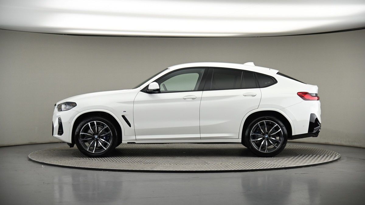 BMW X4 Image 19
