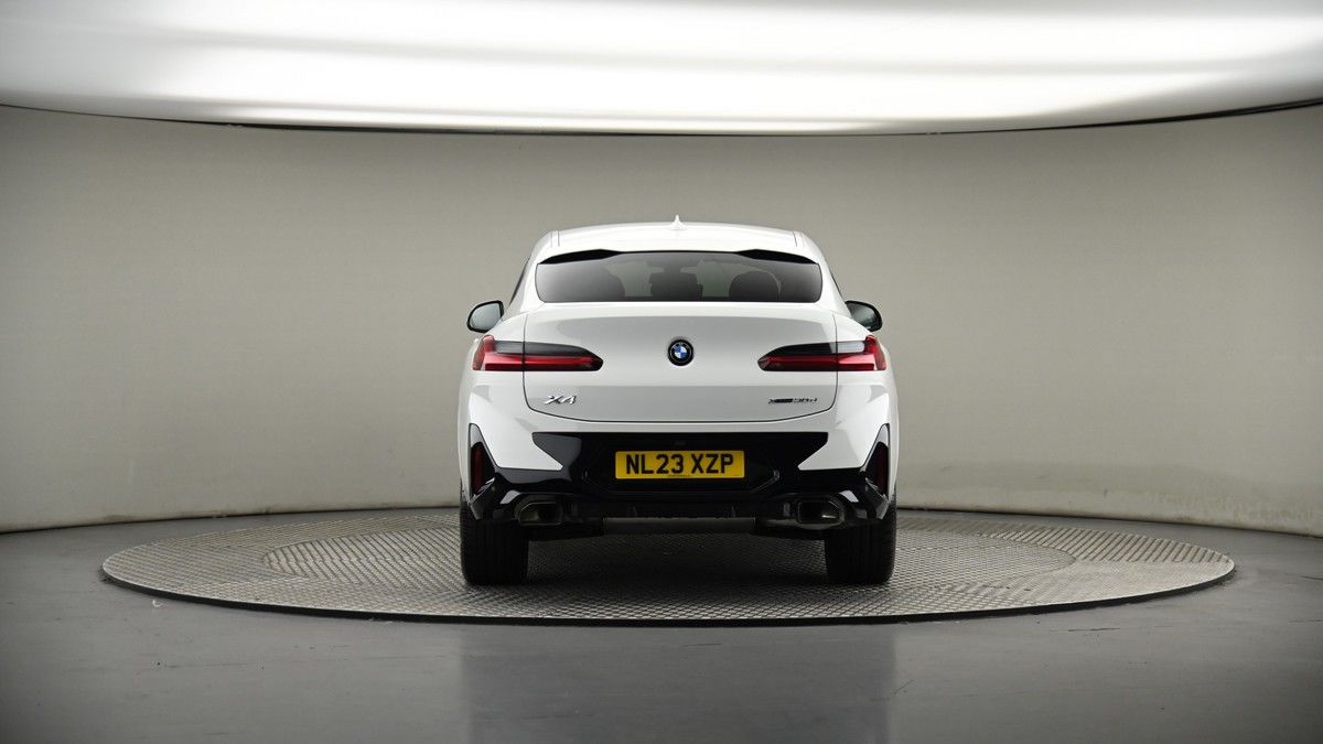 BMW X4 Image 17