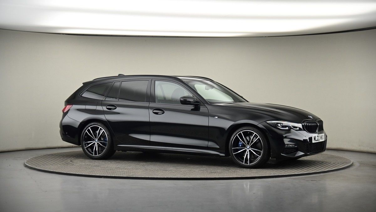 BMW 3 Series Image 6