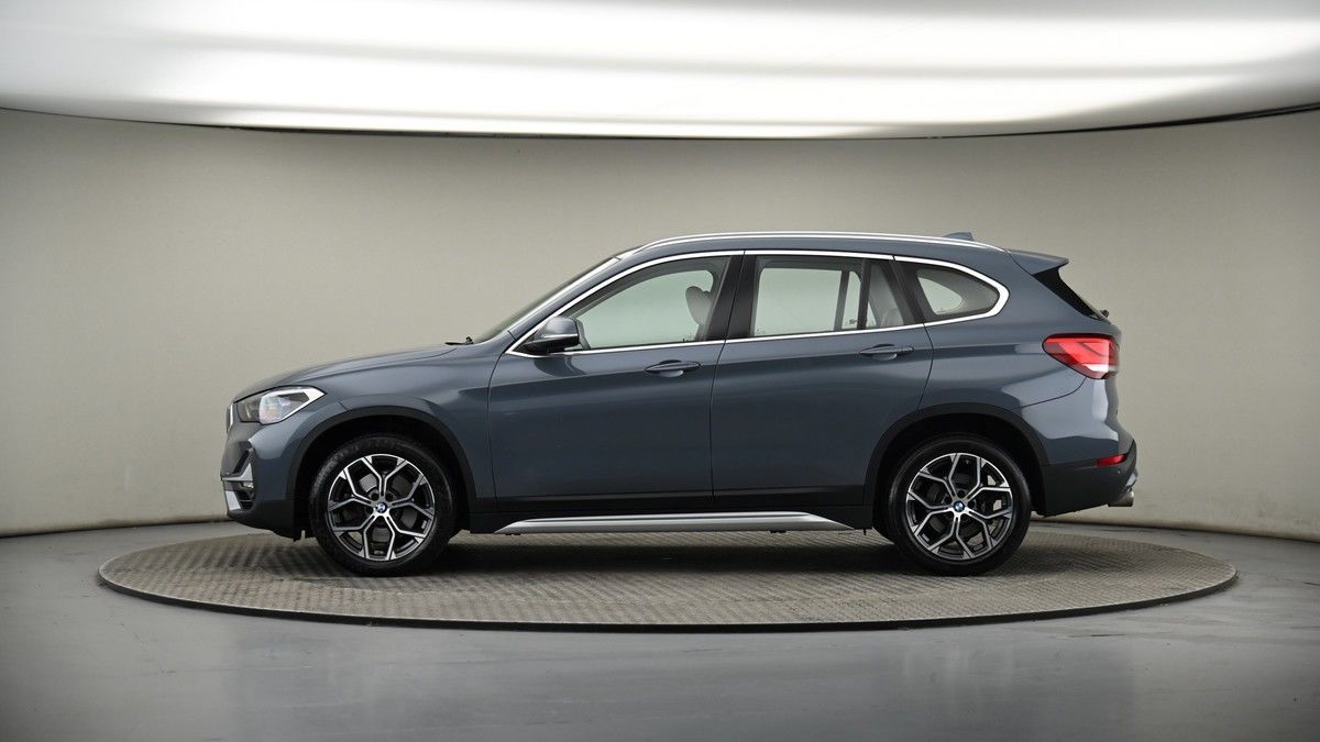 BMW X1 Image 18