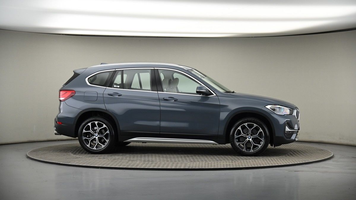 More views of BMW X1