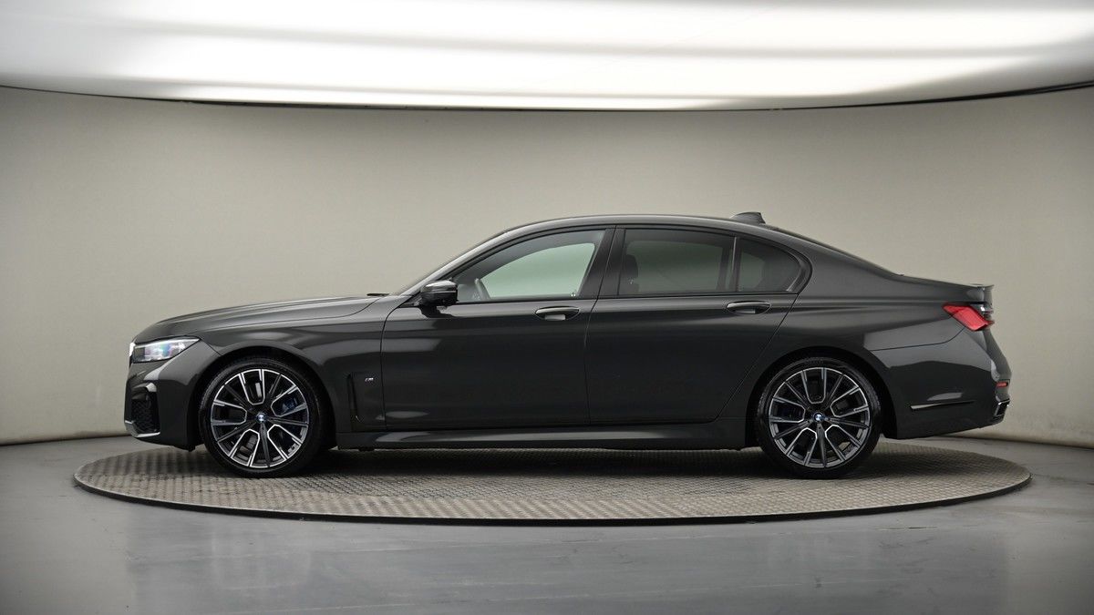 BMW 7 Series Image 19