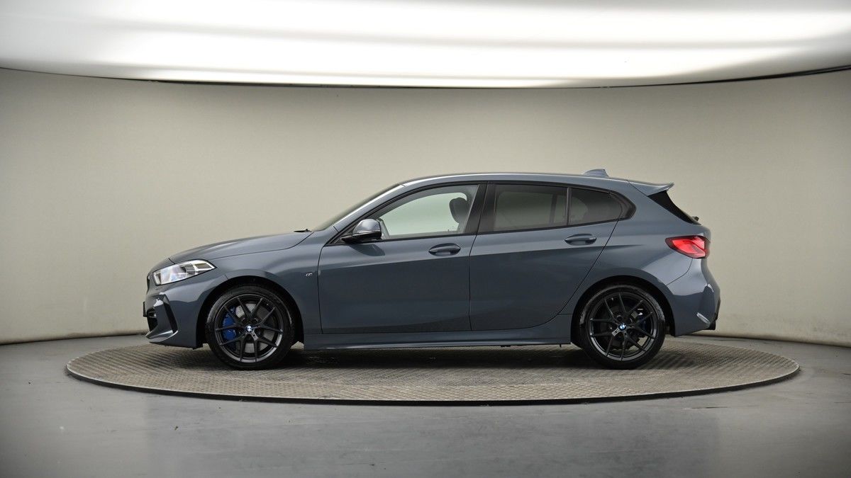 BMW 1 Series Image 18