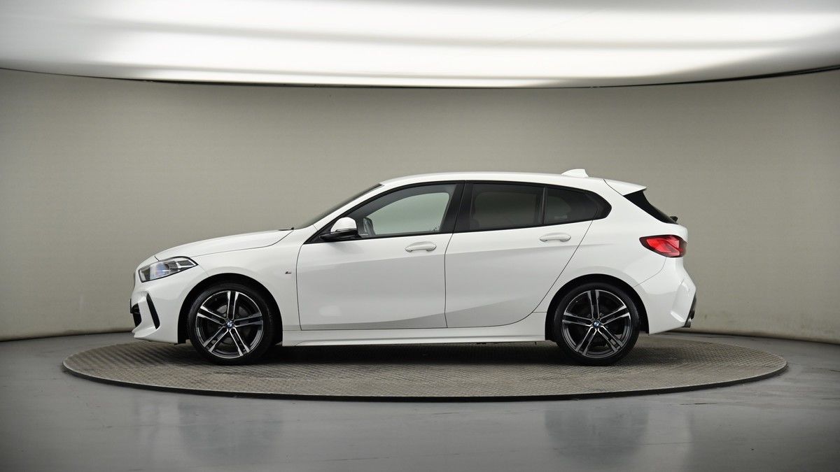 BMW 1 Series Image 19