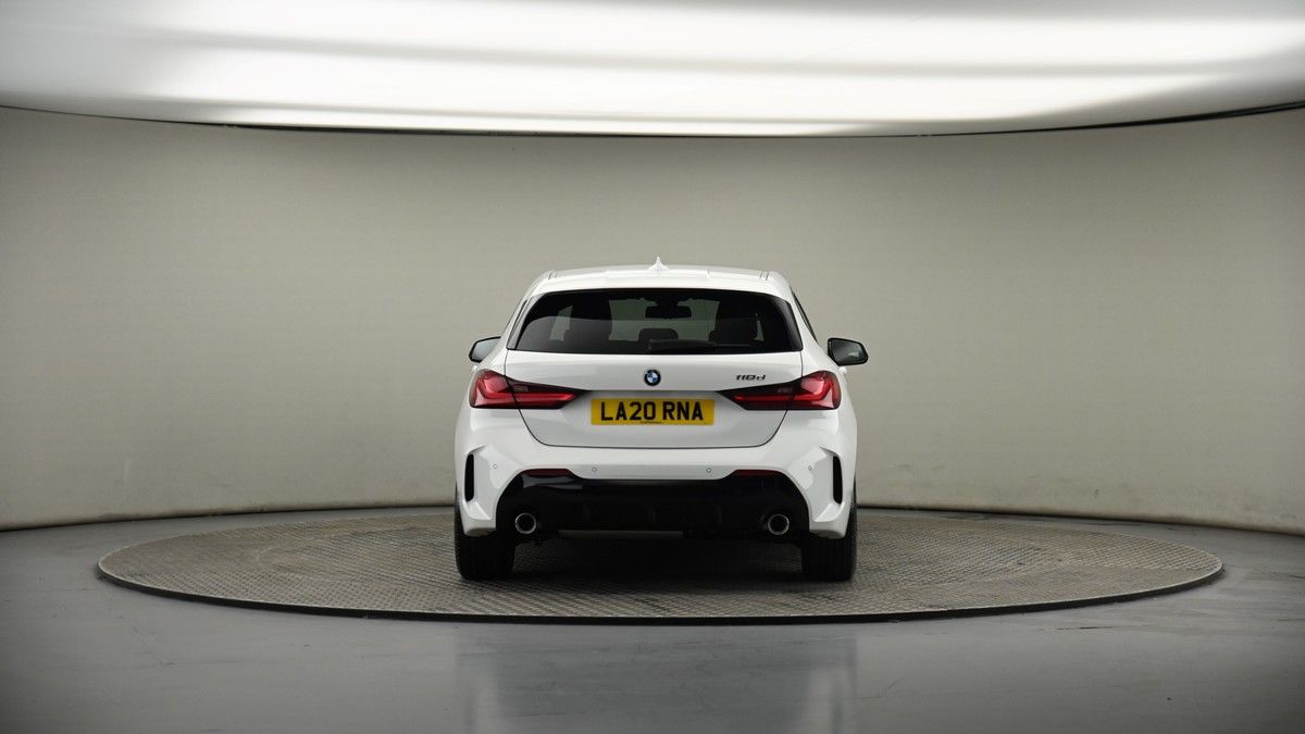 BMW 1 Series Image 17