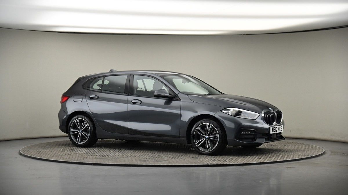BMW 1 Series Image 6