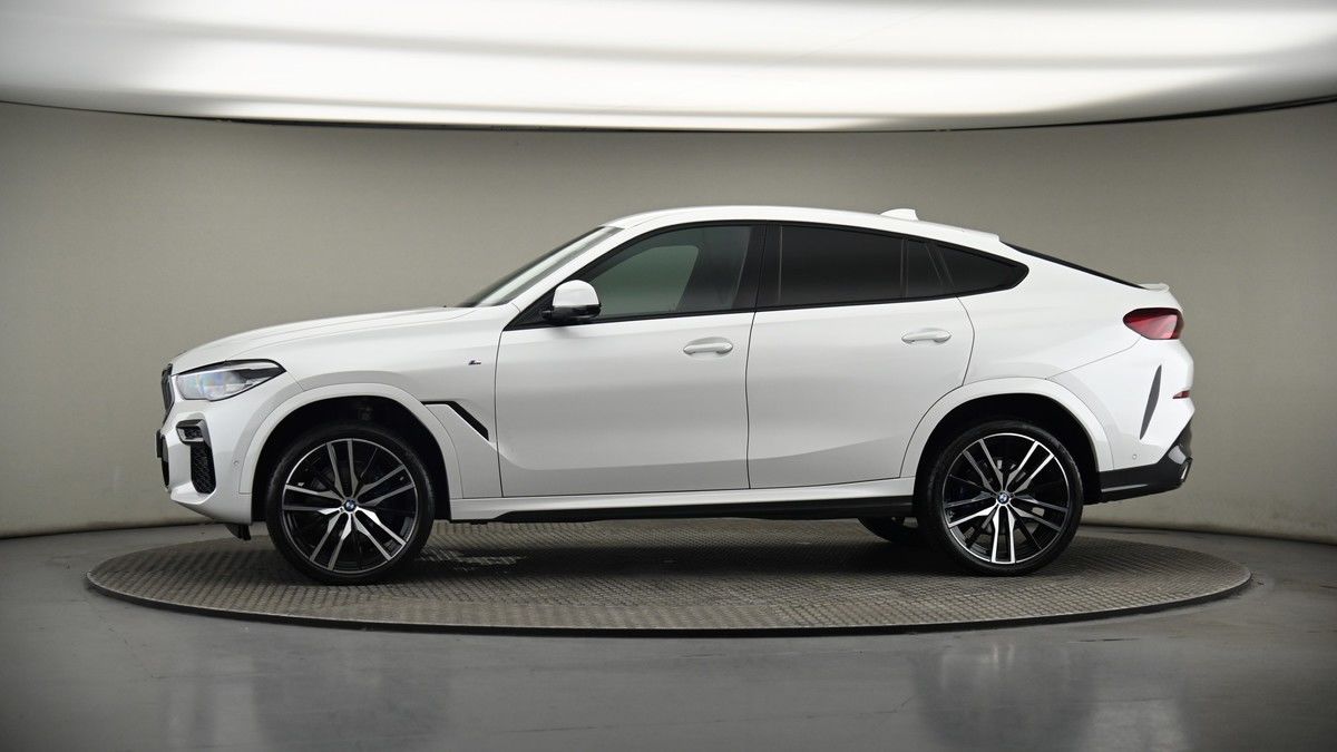 More views of BMW X6