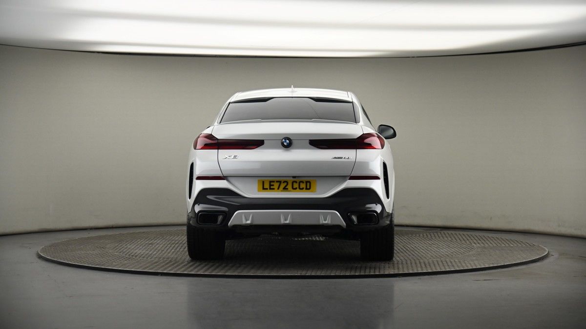 BMW X6 Image 17