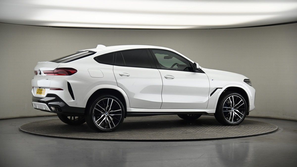 More views of BMW X6